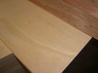 Red Hardwood Plywood (2.2,2.4,2.8mm)