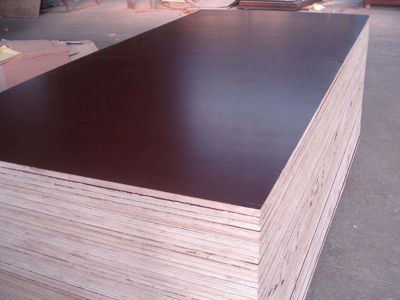 18*1220*2440mm Film Faced Plywood Poplar Core WBP Glue