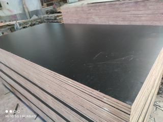 Black Film Faced Plywood Poplar Core WBP Glue For Shuttering