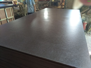 Wiremshe/ Anti Slip Film Faced Plywood WBP Glue Poplar Core